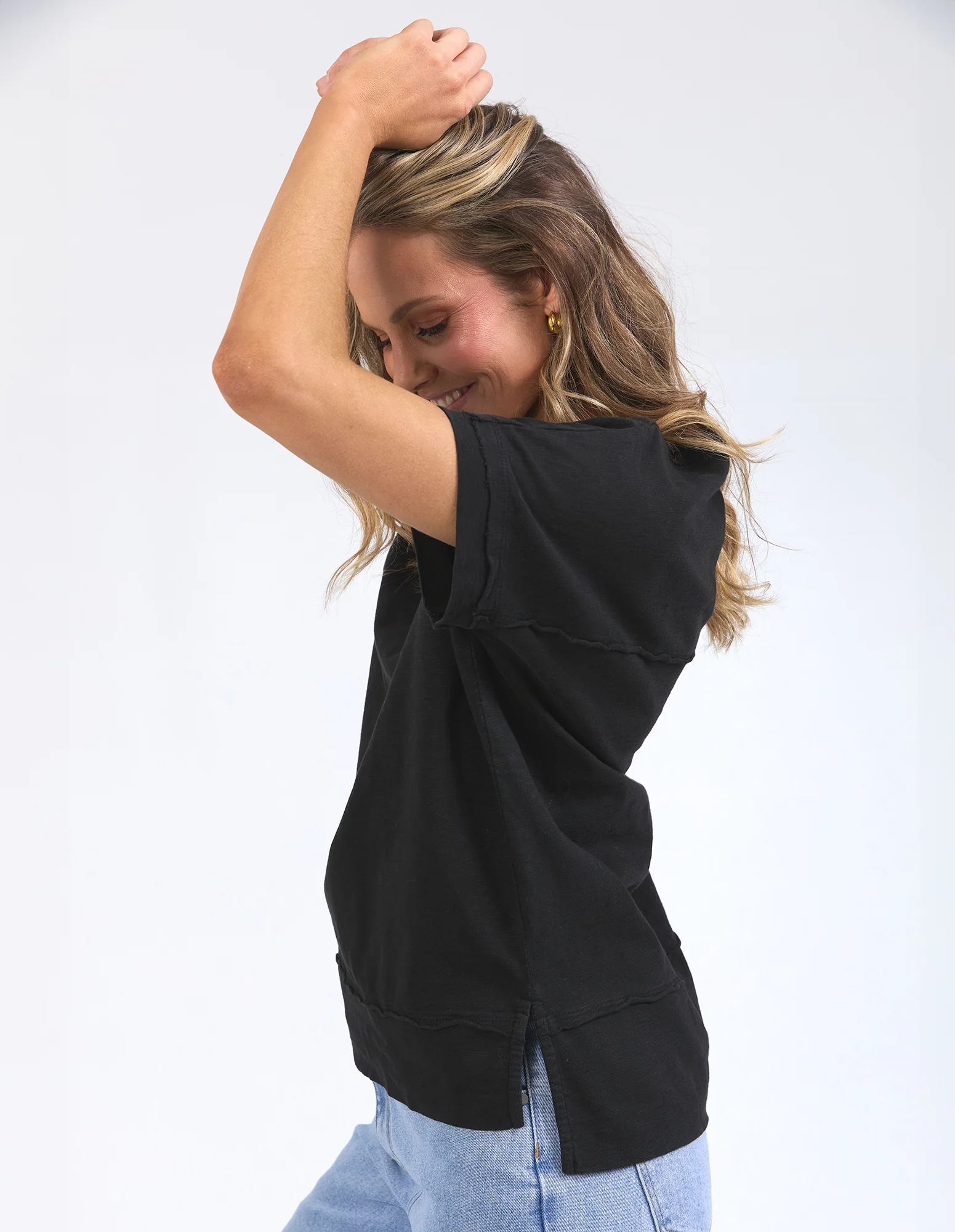 Allison Tee Black - Image 4