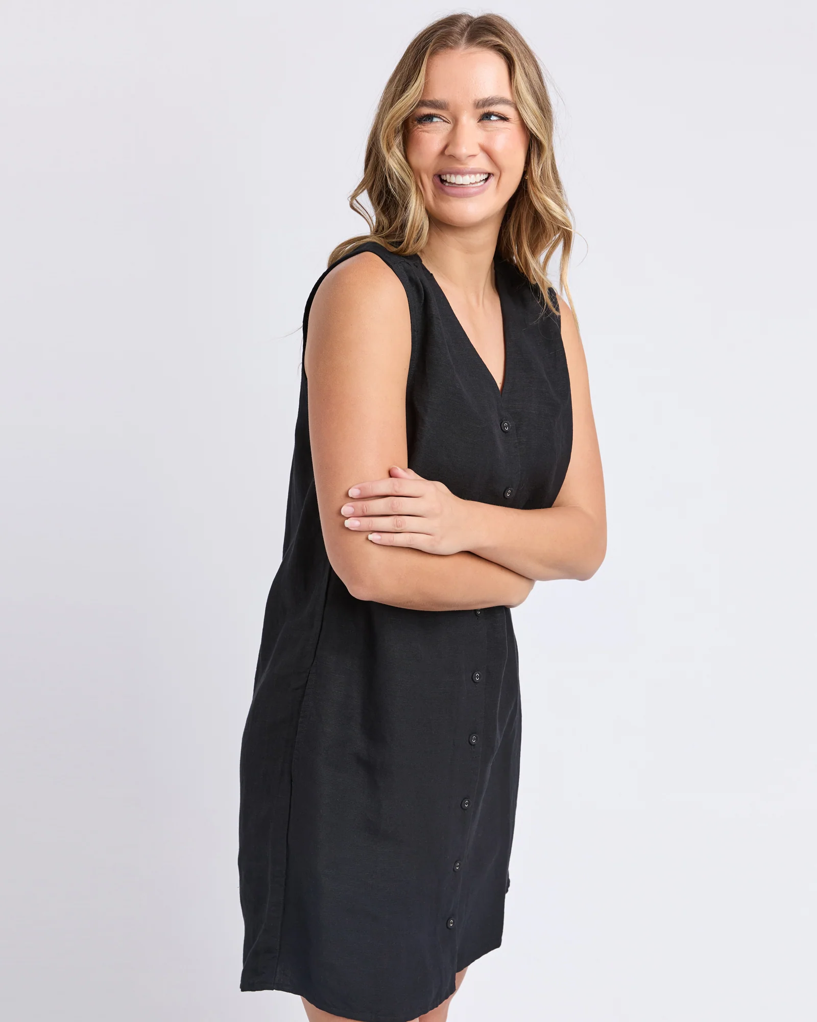 Anara Dress Black - Image 4