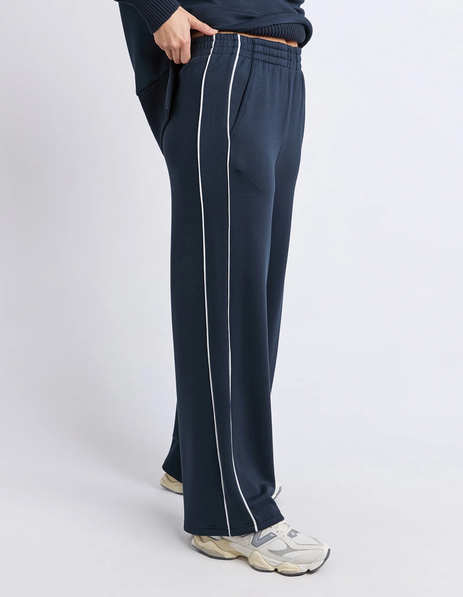 Deluxe Pant Navy - Image 5