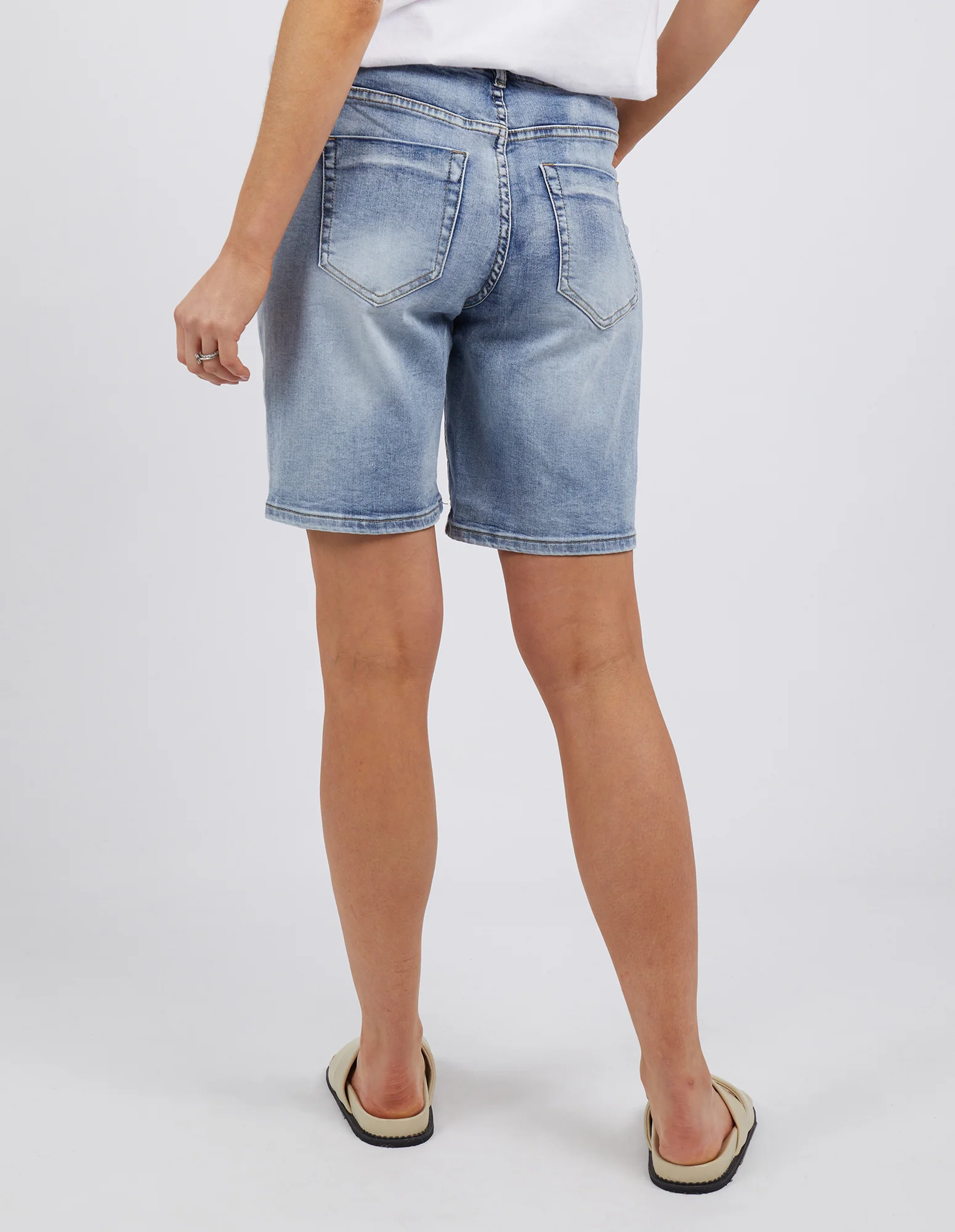 Gabby Bermuda Short Mid Blue - Image 3