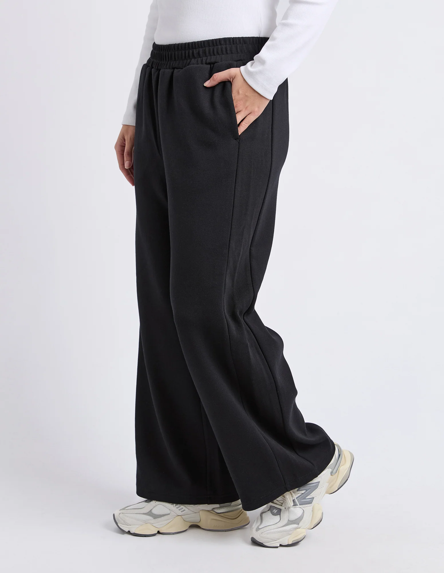 Harper Track Pant Black - Image 4