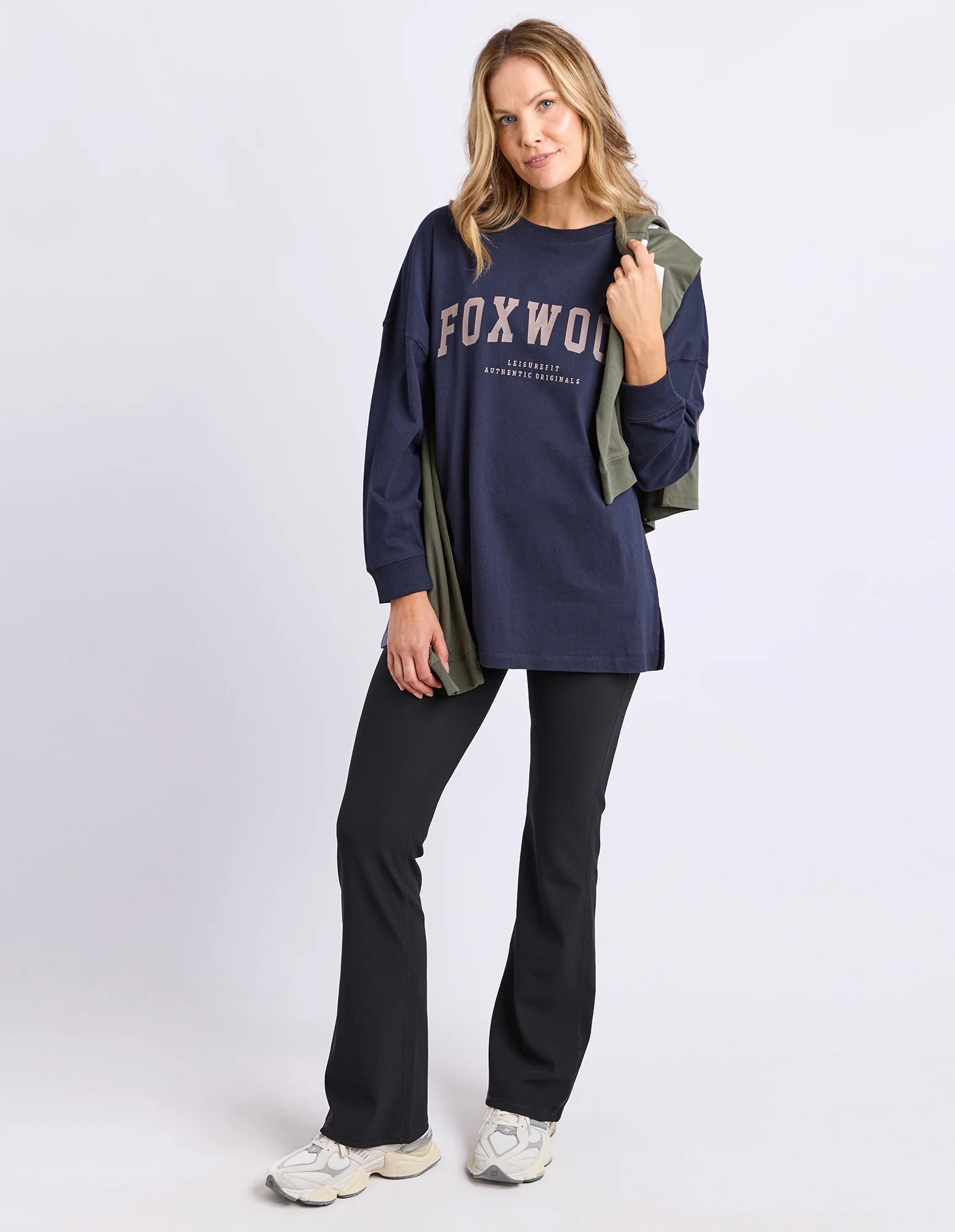 Interval Long Sleeve Navy With Brown - Image 2