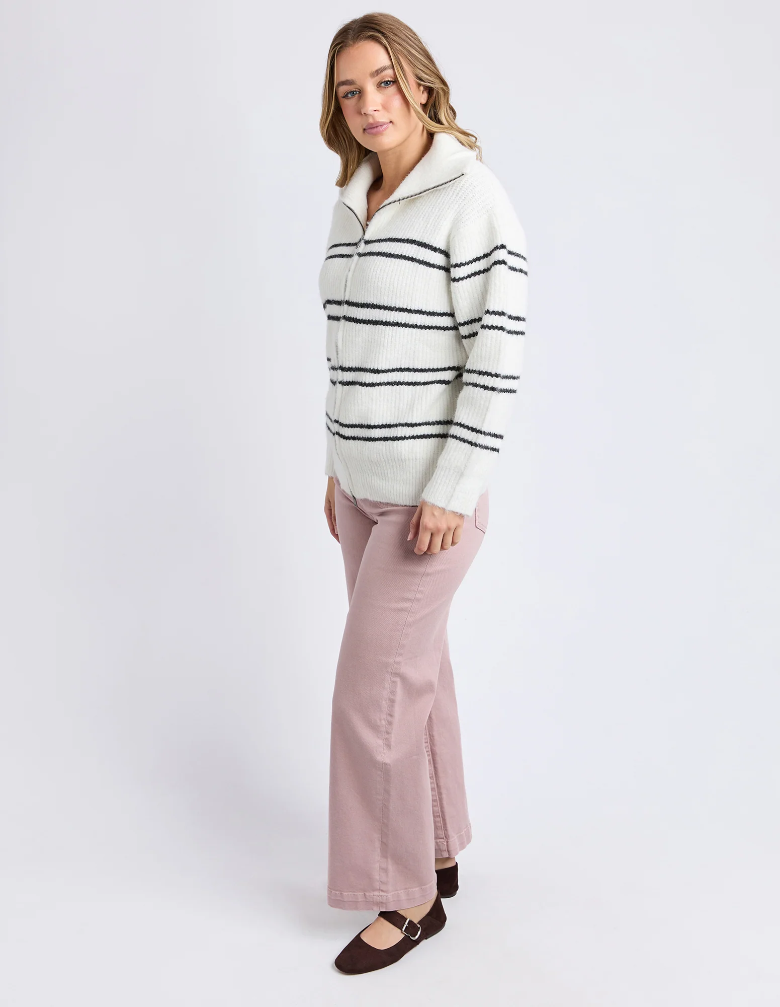 Journey Zip Knit White - Image 7