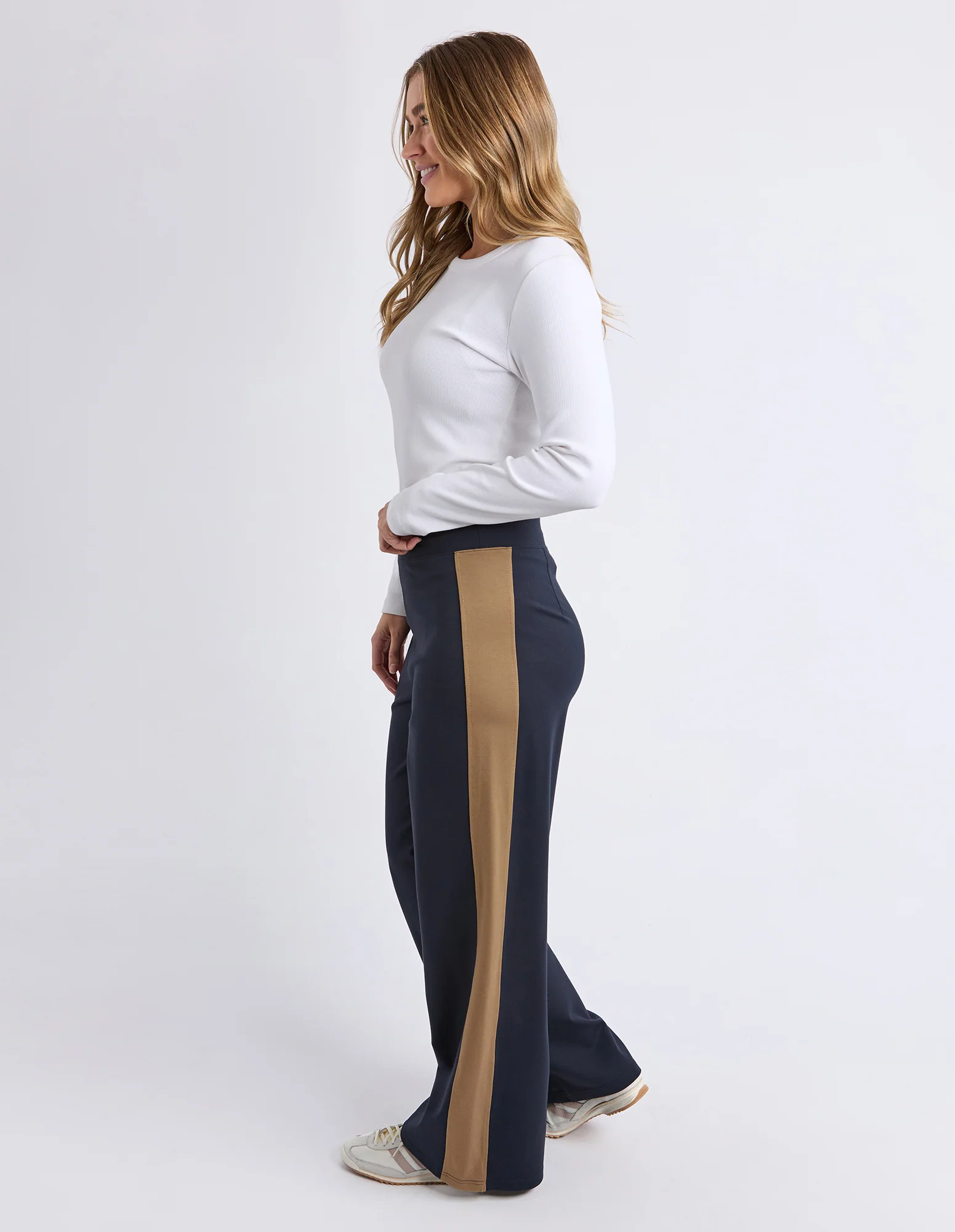Juno Pant Ink - Image 7