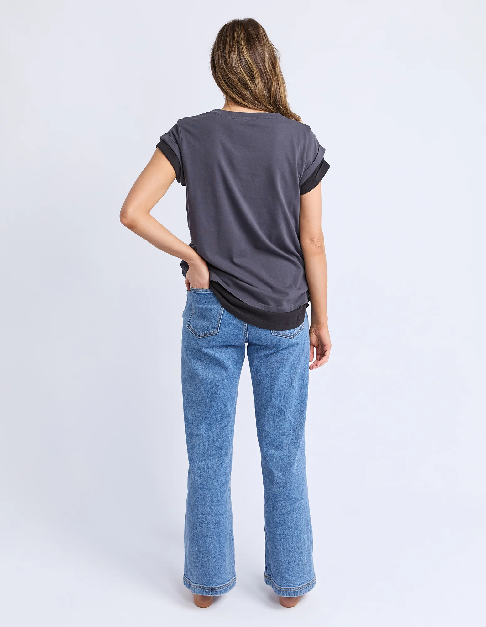 Manly Tee Coal - Image 3