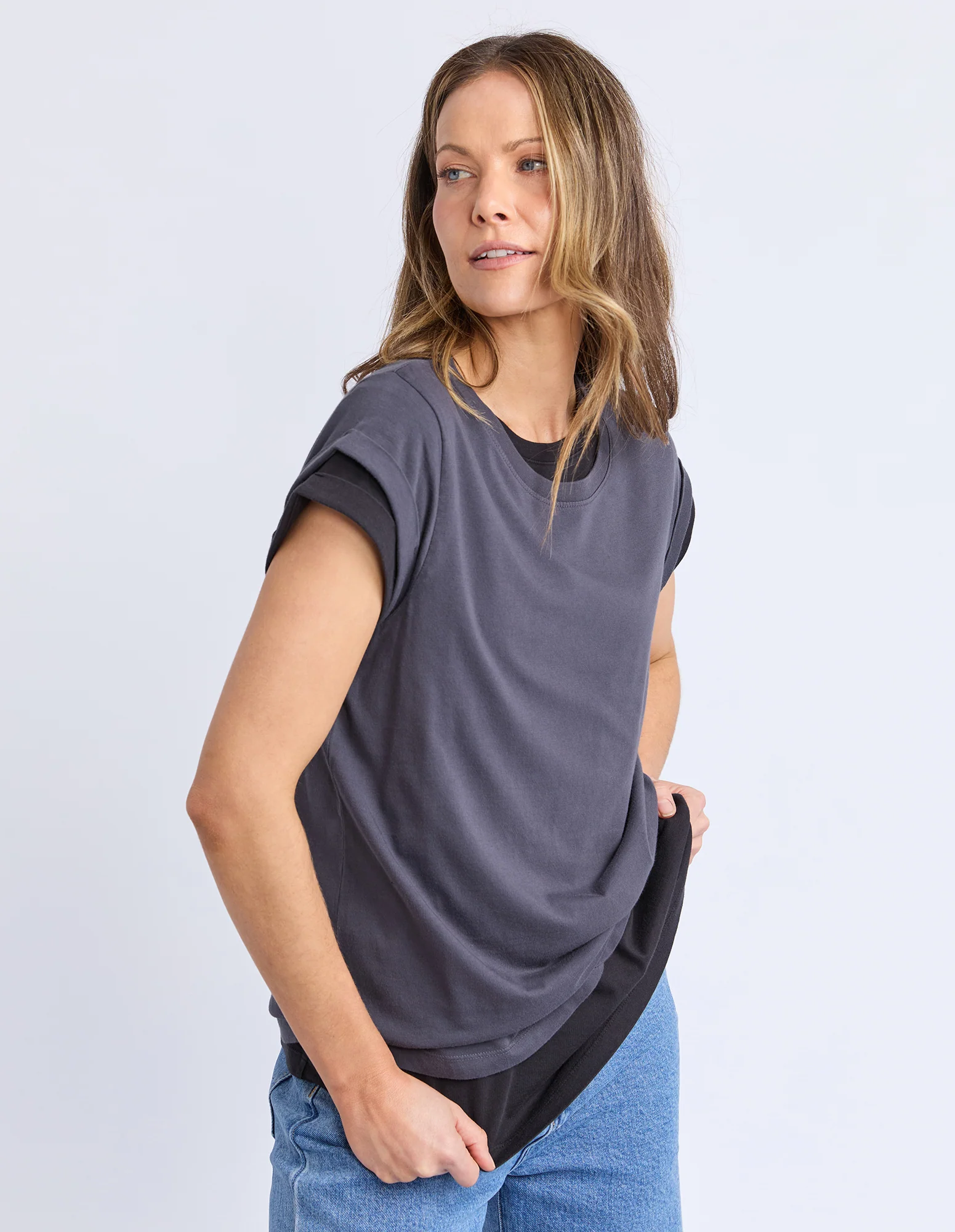 Manly Tee Coal - Image 4