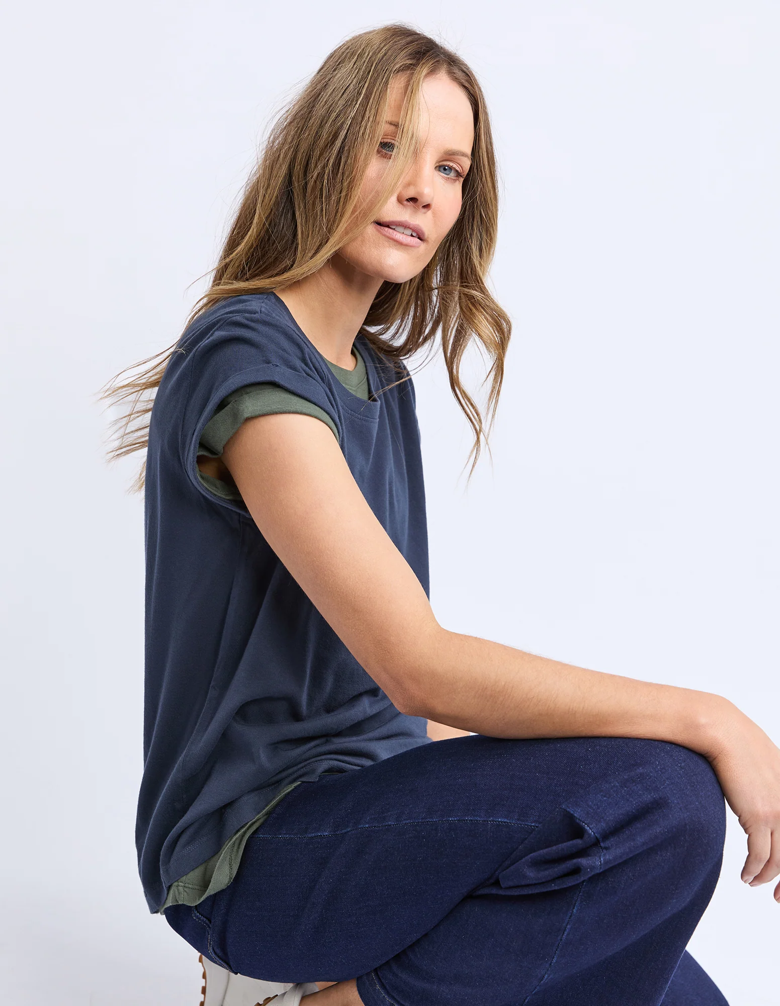 Manly Tee Navy - Image 4