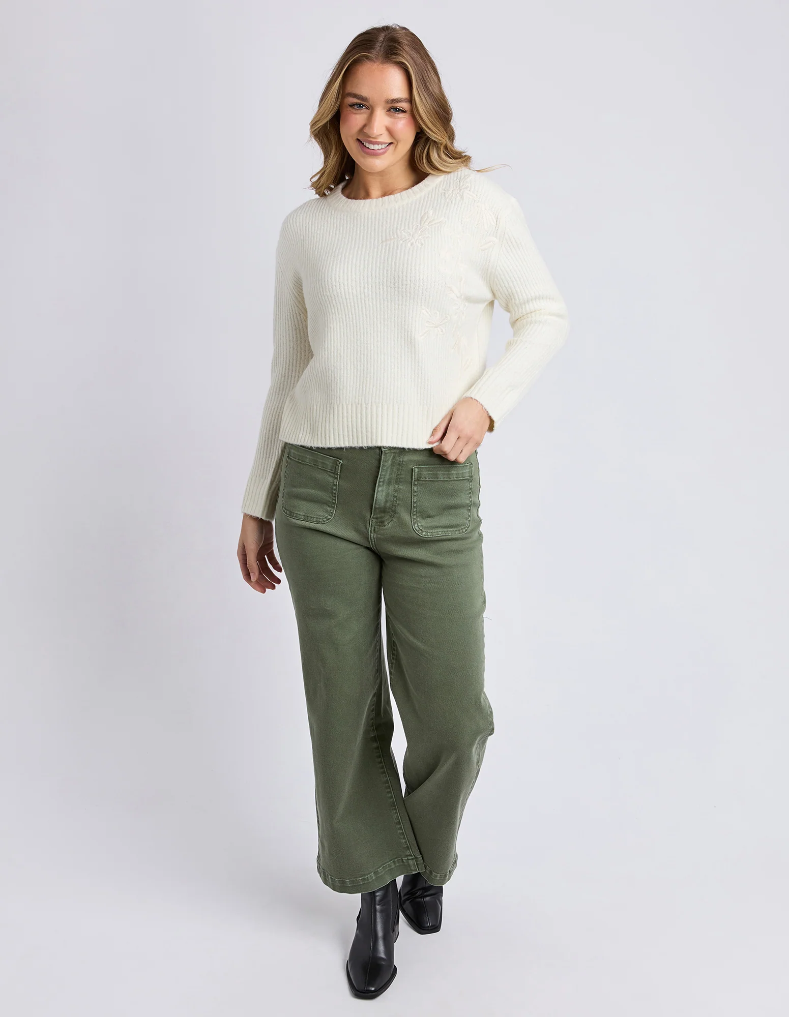 Marla Floral Knit Vintage White - Image 3
