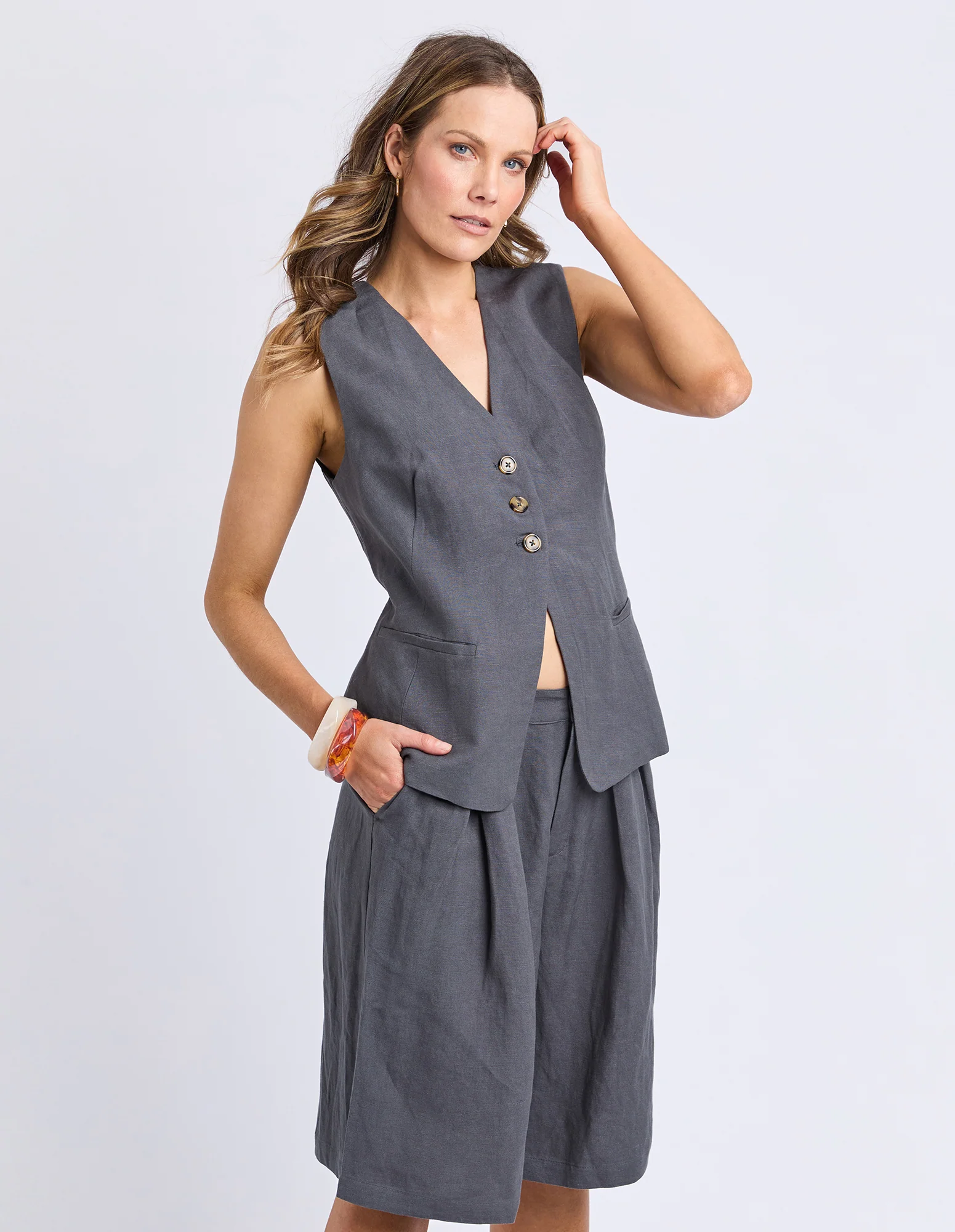 Peyton Vest Charcoal - Image 4