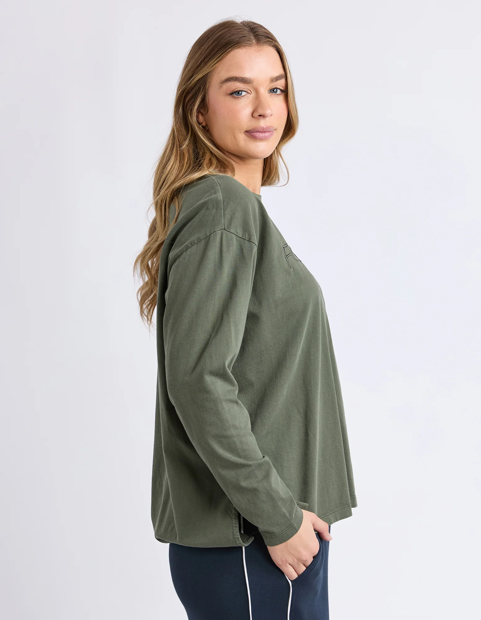 Simplified Long Sleeve Tee Khaki - Image 4