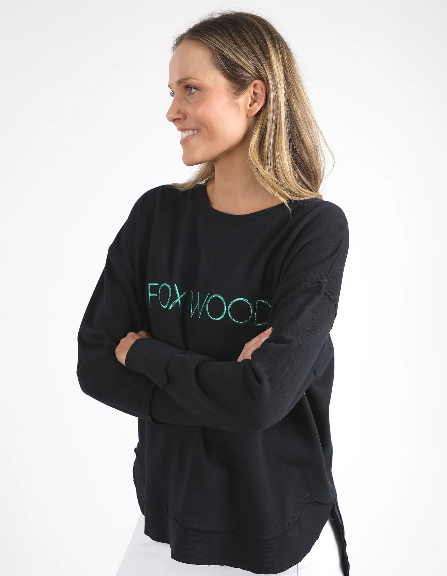 Simplified Metallic Crew Black - Image 4