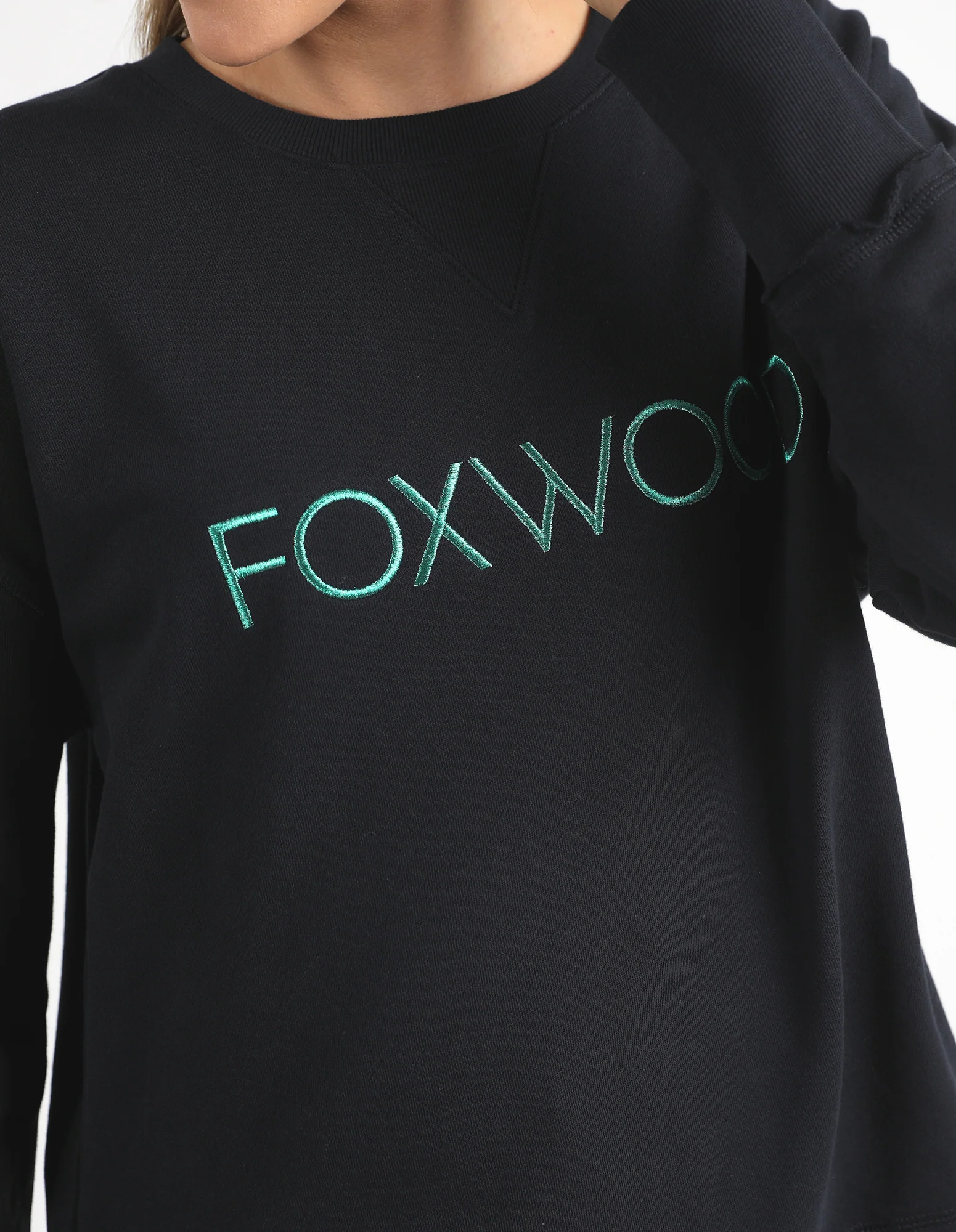 Simplified Metallic Crew Black - Image 5