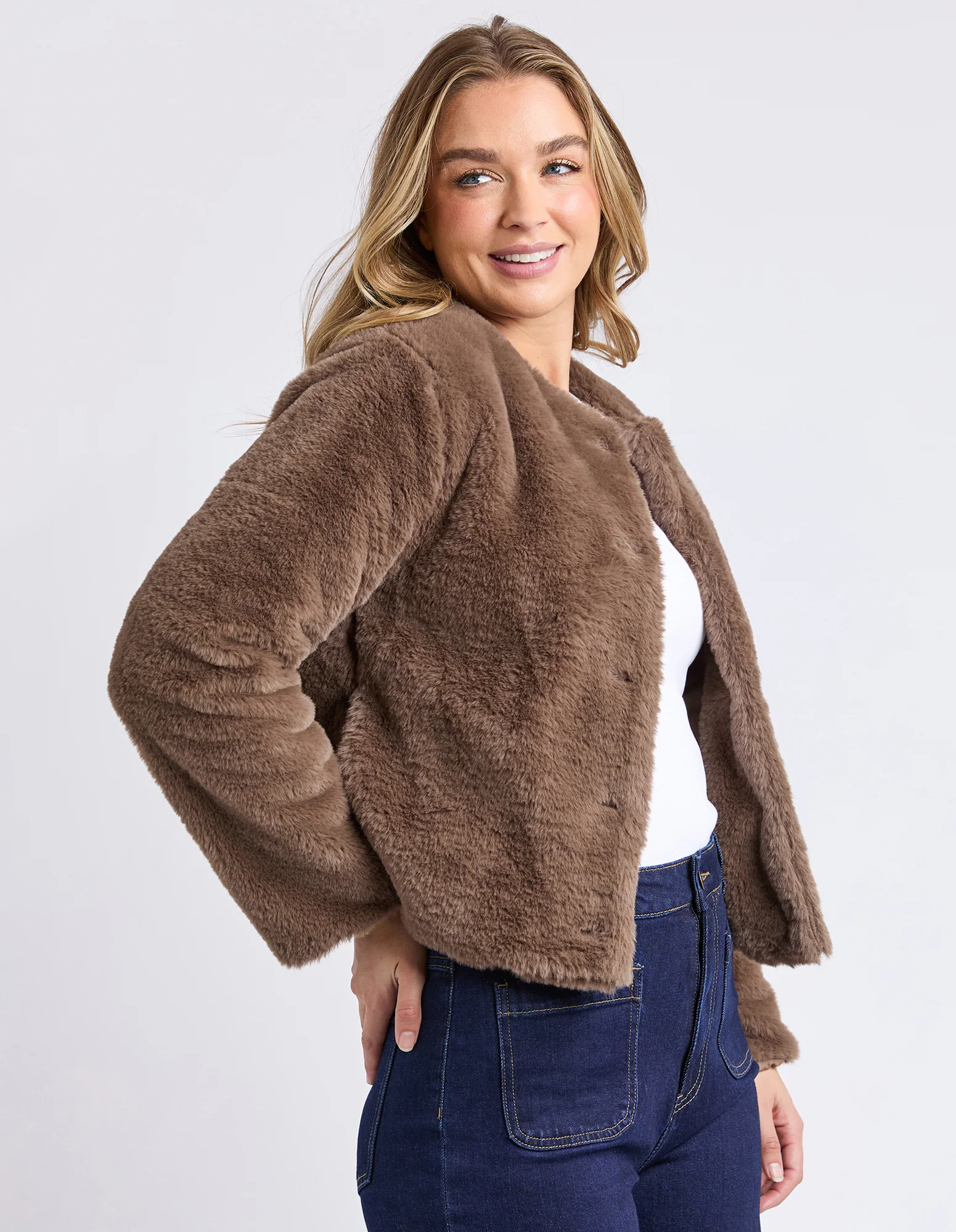 Sofia Faux Fur Jacket Mocha - Image 5