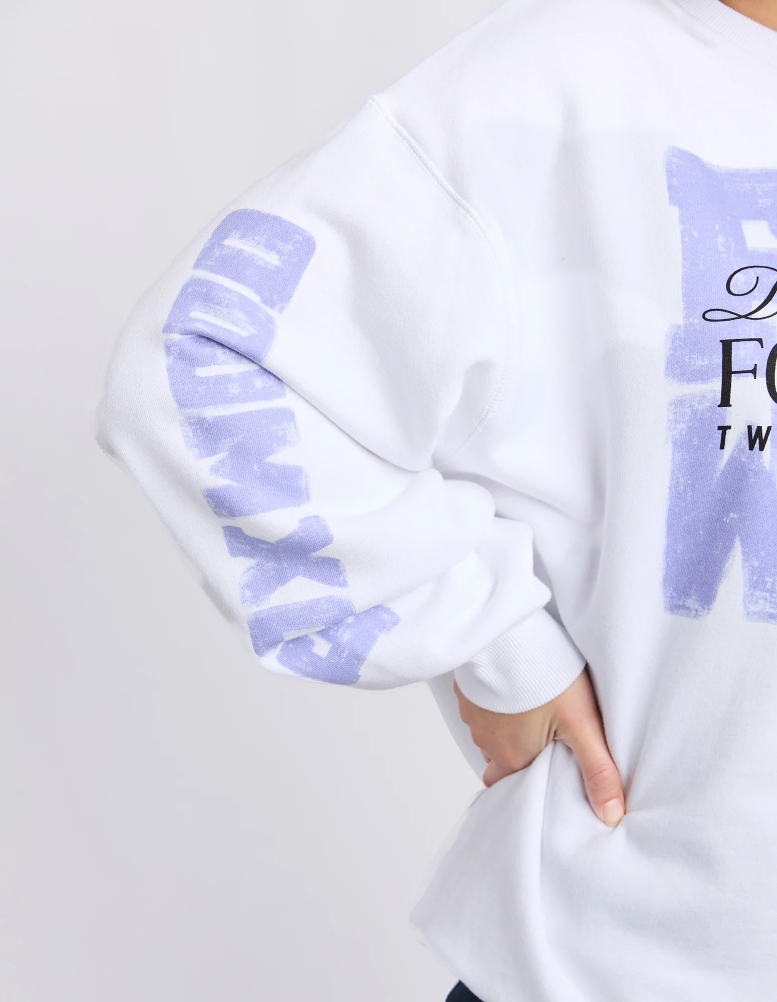 Workout Oversized Crew White - Image 6
